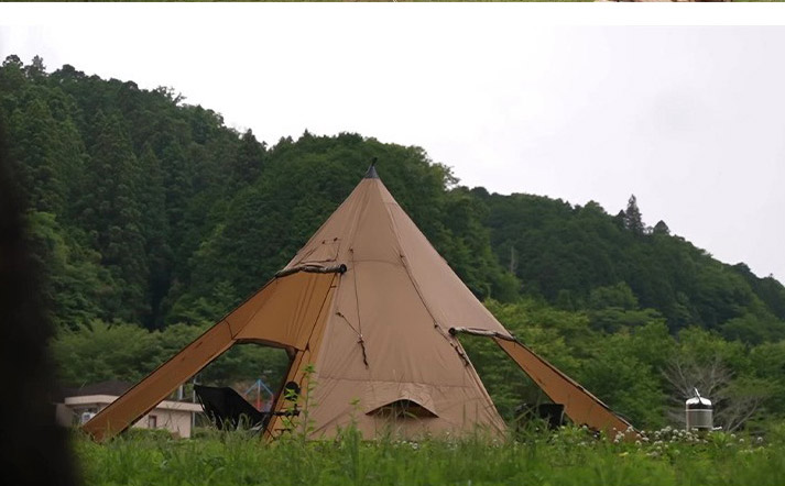 Camping Pyramid Tent With Snow - Camping Cooking Snow recension och pris